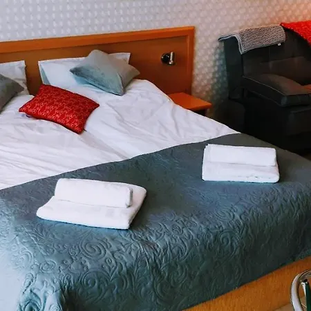 Апартамент Miramar Palace - Planeta 614 *