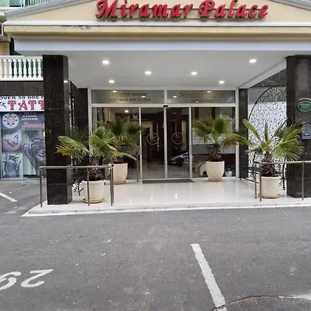 Apartament Miramar Palace - Planeta 614